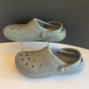CROCS Gray Clogs Sherpa lined - Women’s 10 Men’s 8